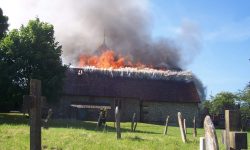 Aperture: 6 Camera: KODAK CX7525 ZOOM DIGITAL CAMERA Orientation: 1 030