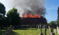 Aperture: 6 Camera: KODAK CX7525 ZOOM DIGITAL CAMERA Orientation: 1 034