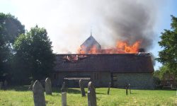 Aperture: 6 Camera: KODAK CX7525 ZOOM DIGITAL CAMERA Orientation: 1 037