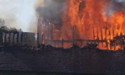 Aperture: 10 Camera: KODAK CX7525 ZOOM DIGITAL CAMERA Orientation: 1 045