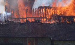 Aperture: 10 Camera: KODAK CX7525 ZOOM DIGITAL CAMERA Orientation: 1 046