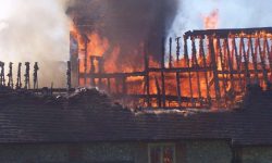 Aperture: 5 Camera: KODAK CX7525 ZOOM DIGITAL CAMERA Orientation: 1 055