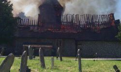 Aperture: 7 Camera: KODAK CX7525 ZOOM DIGITAL CAMERA Orientation: 1 071