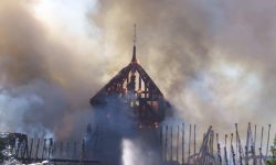 Aperture: 10 Camera: KODAK CX7525 ZOOM DIGITAL CAMERA Orientation: 1 086