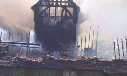 Aperture: 5 Camera: KODAK CX7525 ZOOM DIGITAL CAMERA Orientation: 1 111