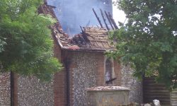 Aperture: 4 Camera: KODAK CX7525 ZOOM DIGITAL CAMERA Orientation: 1 115