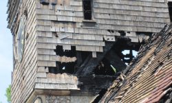 Aperture: 6 Camera: Canon DIGITAL IXUS 100 IS Iso: 320 Orientation: 1 IMG 2299