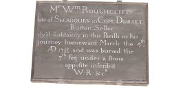 Aperture: 4 Camera: DSC-H1 Iso: 400 Orientation: 1 St-Peters