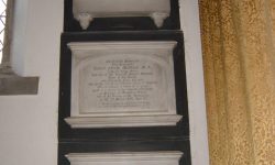 Aperture: 3 Camera: CYBERSHOT Iso: 160 Orientation: 1 StPeters191202b-020