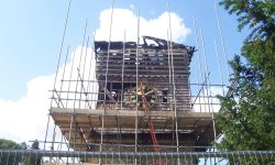 Aperture: 6 Camera: KODAK CX7525 ZOOM DIGITAL CAMERA Orientation: 1 scaffolding-012