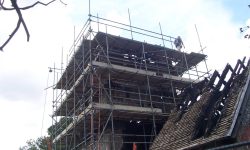 Aperture: 6 Camera: KODAK CX7525 ZOOM DIGITAL CAMERA Orientation: 1 scaffolding-026